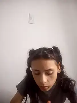 Ehotloveaxxx online show from 28, 2, 2025