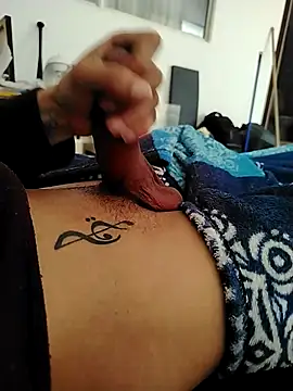 Eduardoxxx51 online show from 16, 4, 2026