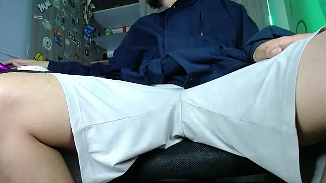 Snapshot of zacwatson_ chatting on 27, 12, 2024 zacwatson  online show from 27, 12, 2024