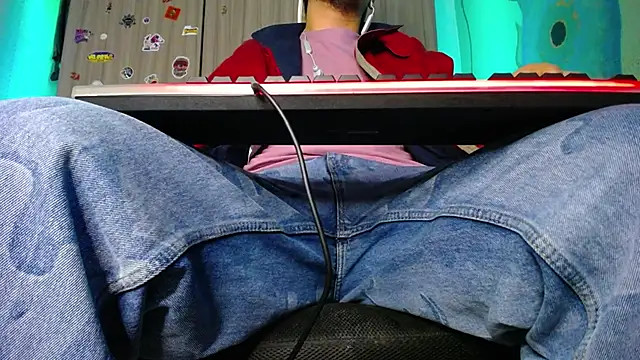 Snapshot of zacwatson_ chatting on 15, 1, 2025 zacwatson  online show from 15, 1, 2025