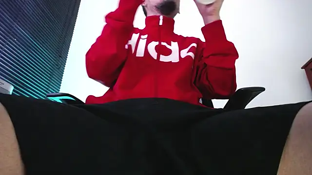 Snapshot of zacwatson_ chatting on 18, 6, 2026 zacwatson online show from 18, 6, 2026