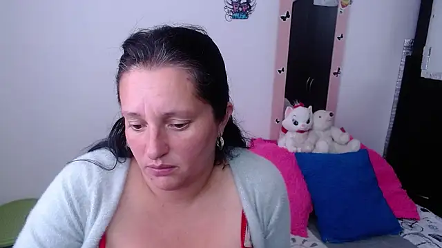 CristialJones  online show from 27, 11, 2025