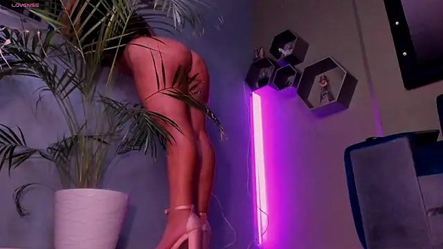 Sussy Bell01 online show from 10, 2, 2025