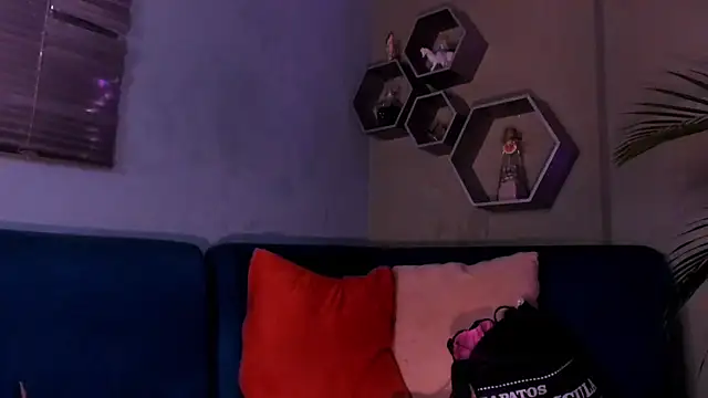 Sussy Bell01 online show from 22, 2, 2025