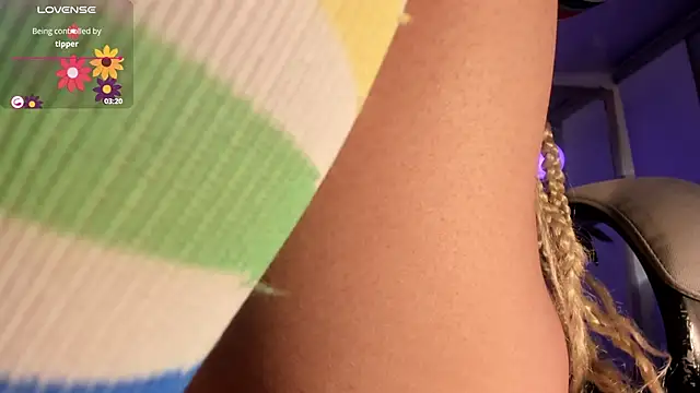 conny  curly online show from 24, 1, 2025