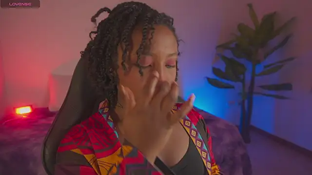 EmmaSanzz  online show from 10, 2, 2026