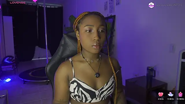 EmmaSanzz  online show from 11, 3, 2026