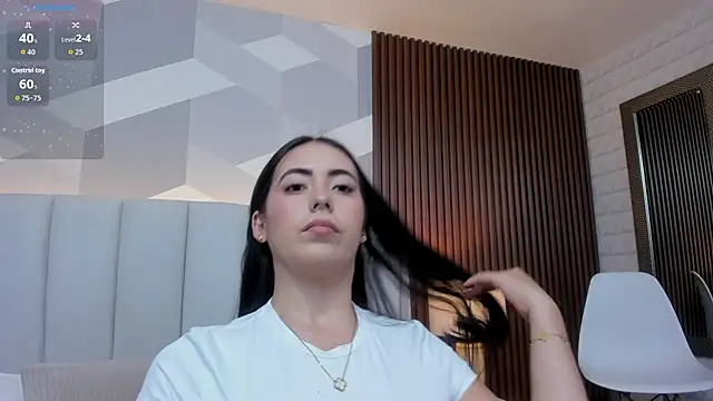 Snapshot of Julietasantos__ chatting on 13, 11, 2025 Julietasantos online show from 13, 11, 2025