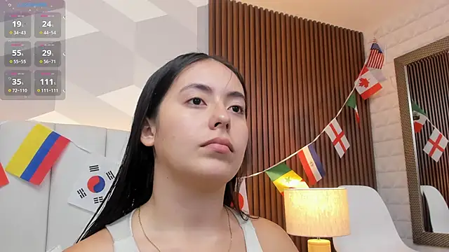Snapshot of Julietasantos__ chatting on 15, 6, 2026 Julietasantos online show from 15, 6, 2026