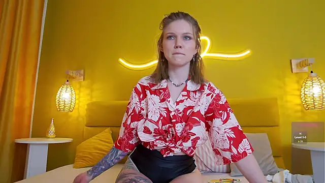 lessysweety online show from 26, 11, 2025