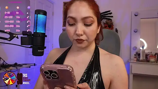 LilyVelvett online show from 7, 10, 2025