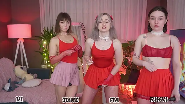 your favoritegirls online show from 6, 10, 2025