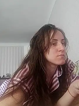 emeli moon online show from 22, 3, 2025