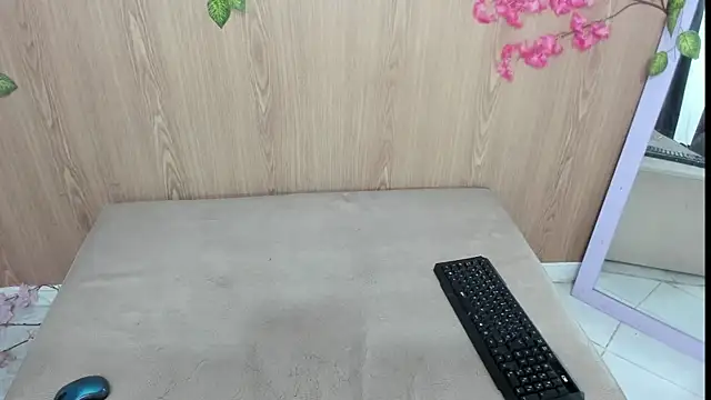 Snapshot of jenelotizz06 chatting on 16, 6, 2026 jenelotizz06 online show from 16, 6, 2026