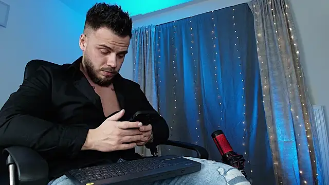 juliusmasters online show from 25, 1, 2025