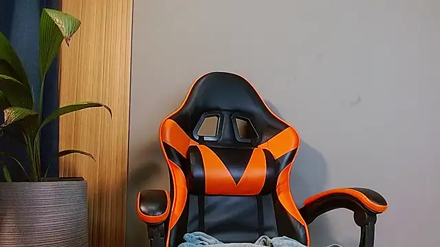 Mr WhiteCock online show from 18, 9, 2025