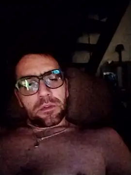 tomee83 online show from 8, 1, 2026