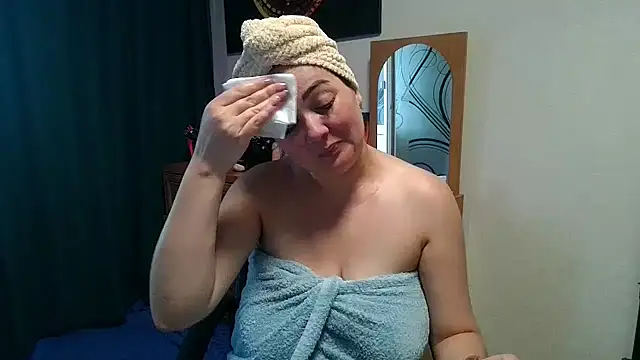 JuliaMorganss online show from 4, 7, 2026