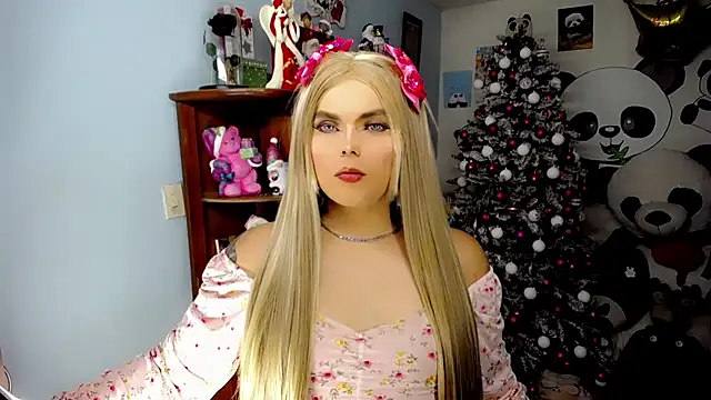 Snapshot of SweetKim21 chatting on 12, 12, 2024 SweetKim21 online show from 12, 12, 2024