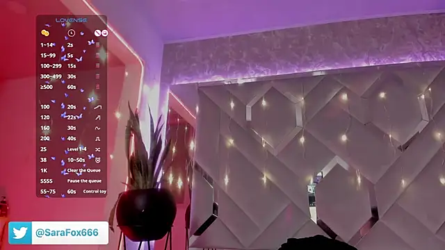 Sara Foxx1 online show from 20, 10, 2025