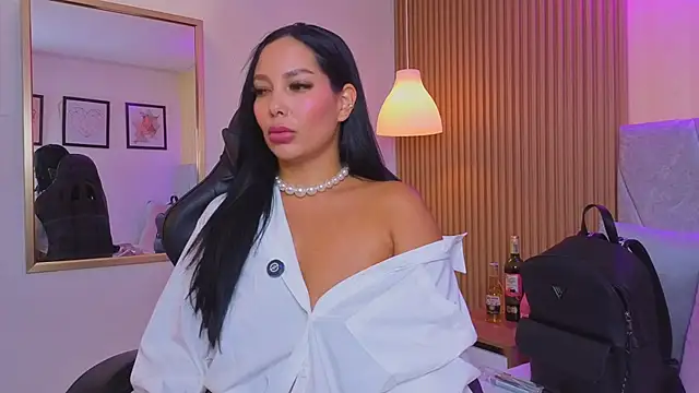 Dakota diaz  online show from 9, 2, 2026