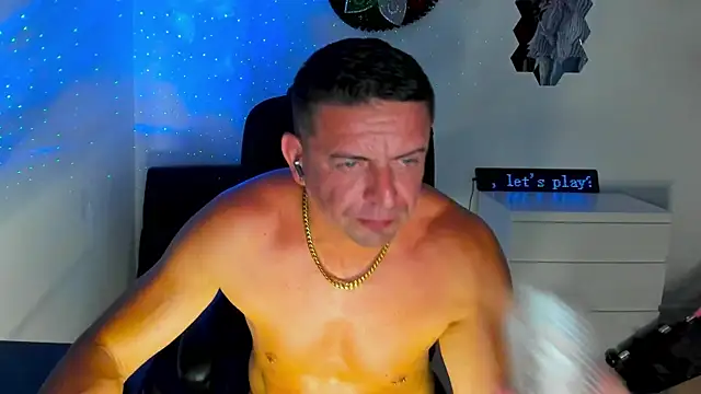 petr37pol online show from 10, 7, 2026