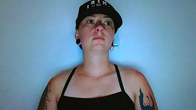 tomboyblue online show from 24, 4, 2026