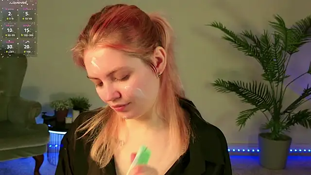 Lisa Adam online show from 8, 6, 2026