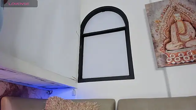 DahianaLincoln online show from 7, 1, 2026