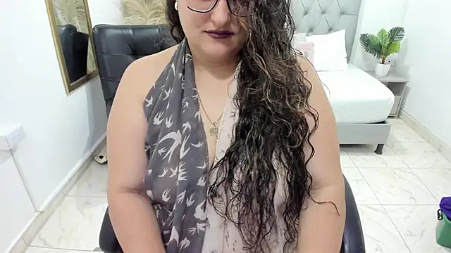 Snapshot of niraksil chatting on 8, 2, 2025 niraksil online show from 8, 2, 2025