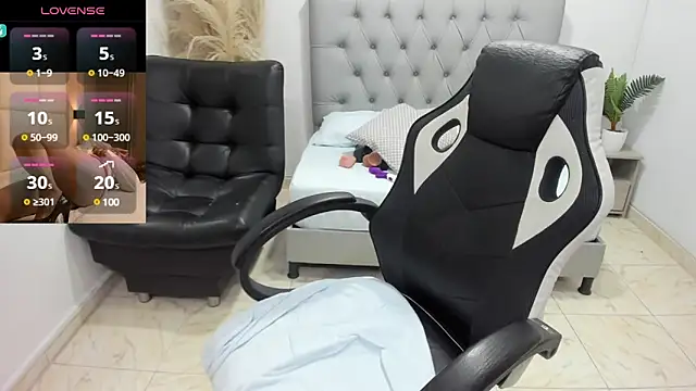 Snapshot of niraksil chatting on 17, 2, 2025 niraksil online show from 17, 2, 2025