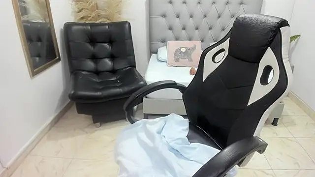 Snapshot of niraksil chatting on 21, 2, 2025 niraksil online show from 21, 2, 2025