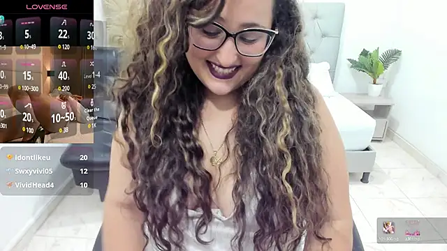 Snapshot of niraksil chatting on 10, 3, 2025 niraksil online show from 10, 3, 2025