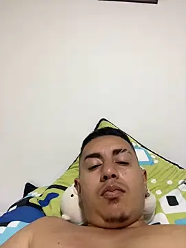 DanielGomez9 online show from 26, 12, 2024