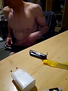 v4Tomasgrau9 online show from 9, 4, 2026