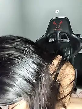 Livia Diaz online show from 13, 4, 2026