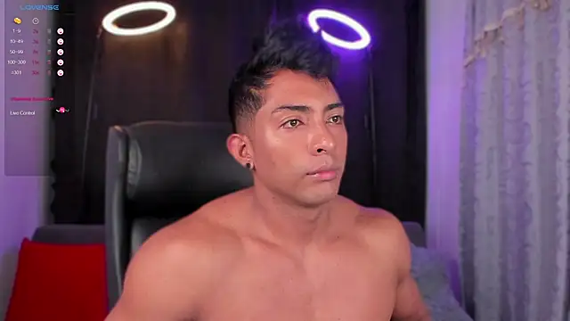 Couple muscle1 online show from 11, 2, 2025