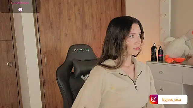 Snapshot of jessy__01 chatting on 1, 10, 2025 jessy 01 online show from 1, 10, 2025