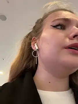 Holy Tereza online show from 7, 12, 2024