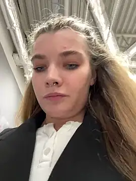 Holy Tereza online show from 2, 3, 2025