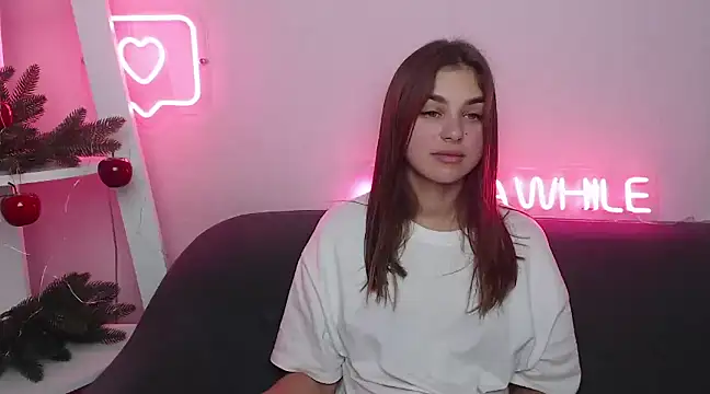 Snapshot of MilanaAngelAs chatting on 28, 12, 2024 MilanaAngelAs online show from 28, 12, 2024