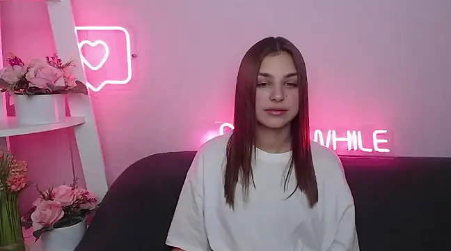 Snapshot of MilanaAngelAs chatting on 11, 1, 2025 MilanaAngelAs online show from 11, 1, 2025