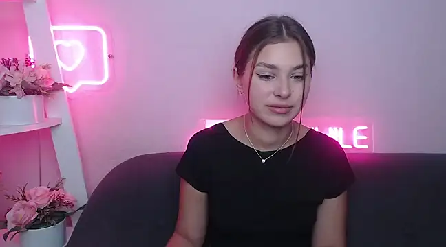 Snapshot of MilanaAngelAs chatting on 26, 1, 2025 MilanaAngelAs online show from 26, 1, 2025