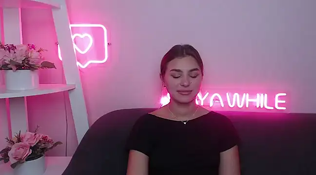 Snapshot of MilanaAngelAs chatting on 31, 1, 2025 MilanaAngelAs online show from 31, 1, 2025