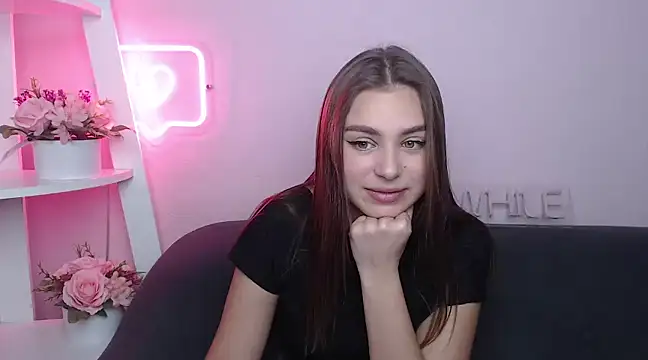 Snapshot of MilanaAngelAs chatting on 2, 3, 2025 MilanaAngelAs online show from 2, 3, 2025
