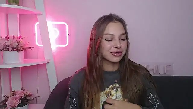 Snapshot of MilanaAngelAs chatting on 9, 9, 2025 MilanaAngelAs online show from 9, 9, 2025