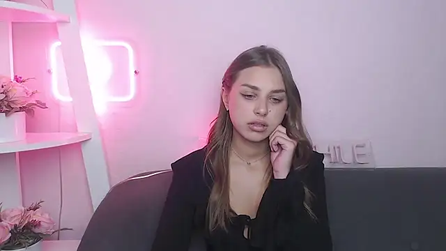 Snapshot of MilanaAngelAs chatting on 15, 9, 2025 MilanaAngelAs online show from 15, 9, 2025