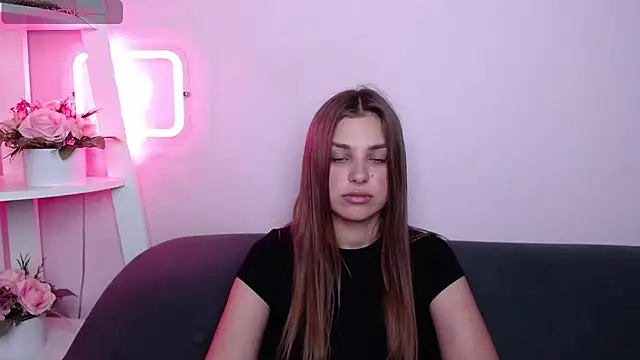 Snapshot of MilanaAngelAs chatting on 20, 6, 2026 MilanaAngelAs online show from 20, 6, 2026