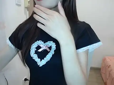 LiDonnaa online show from 18, 12, 2024