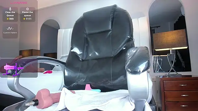 vanity sex online show from 30, 12, 2024